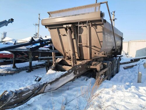 РИАТ 858 Прицеп самосвал