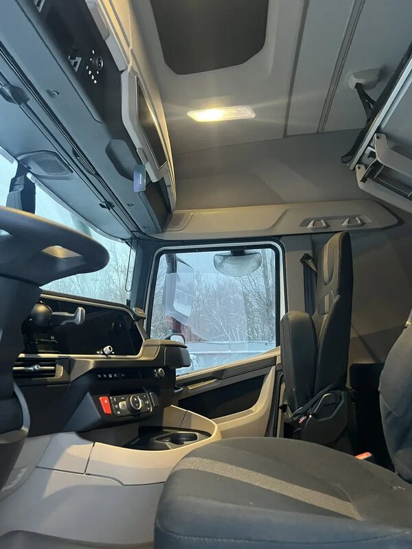 DAF XG 4x2 Седельный тягач — фото 9