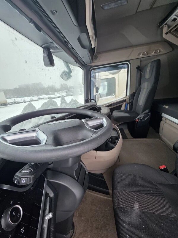 DAF XG 4x2 Седельный тягач — фото 4