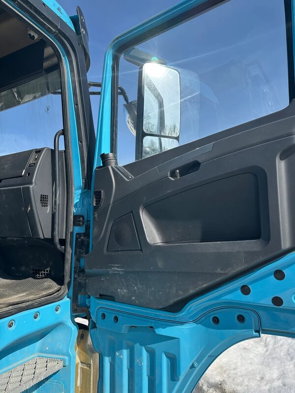 Shacman (Shaanxi) SX 8x4 Самосвал — фото 10