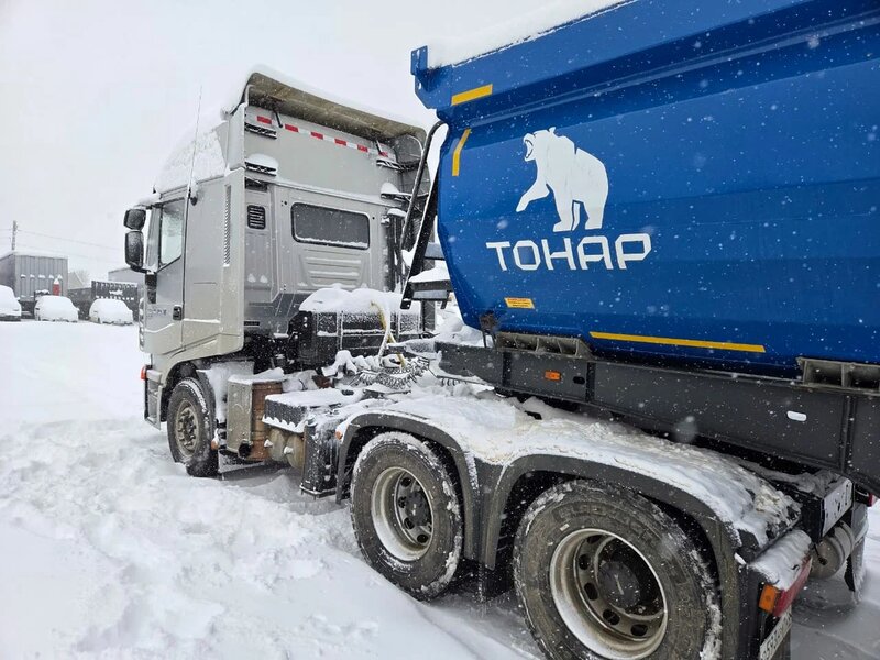 HONGYAN CQ 6x4 Седельный тягач — фото 7