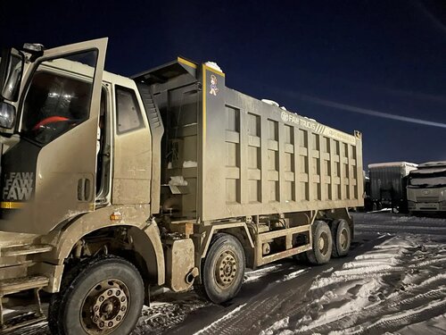 FAW CA 3310 8x4 Самосвал