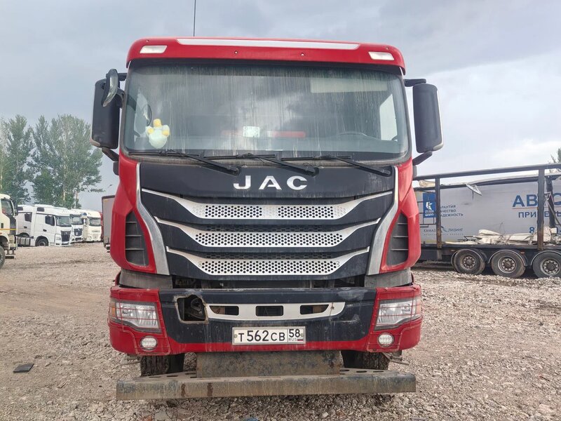 JAC N410 8x4 Самосвал — фото 1