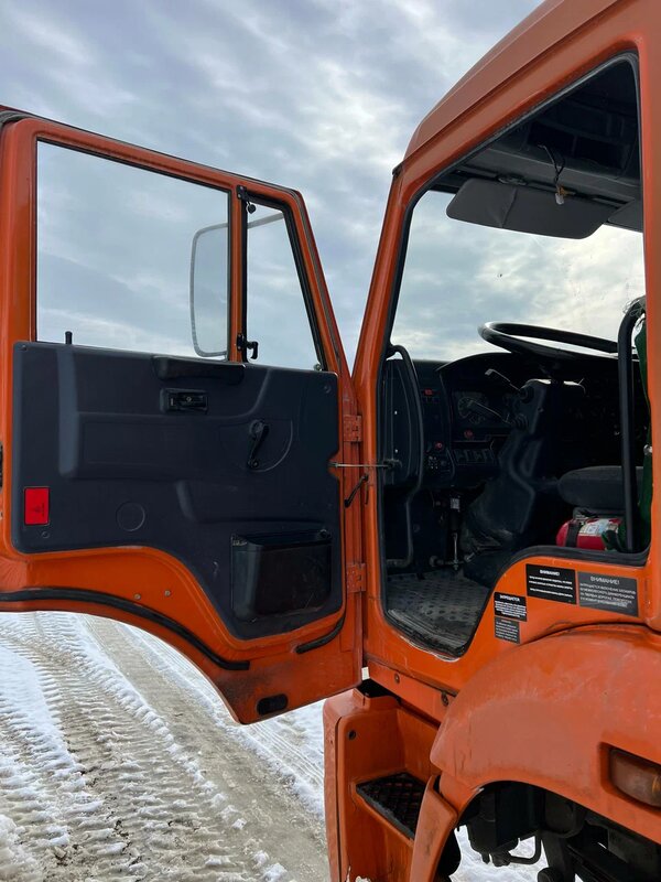 КамАЗ 6520 6x4 Самосвал — фото 6