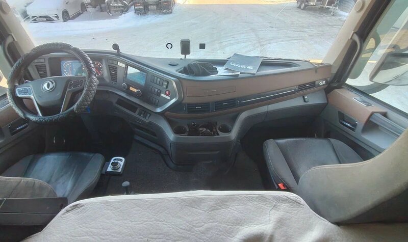 DongFeng GX 4x2 Седельный тягач — фото 11