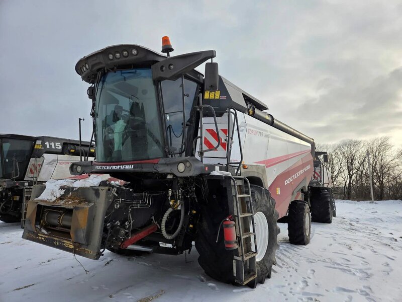 КЗ Ростсельмаш РСМ-181 Комбайн — фото 3