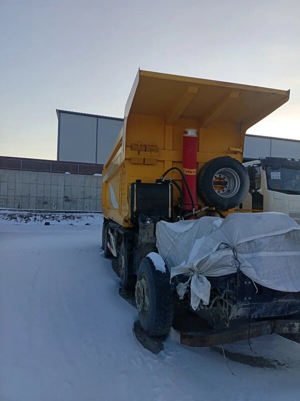 FAW J6 8x4 Самосвал — фото 2