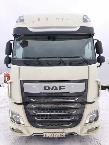 DAF XF 4x2 Седельный тягач