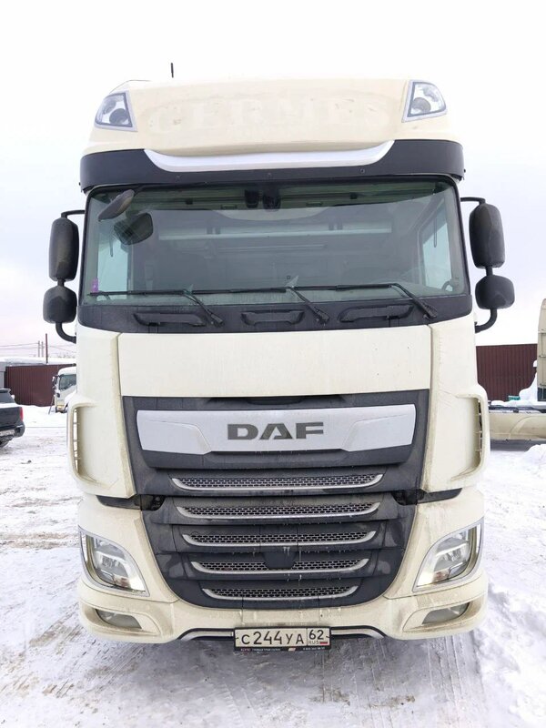 DAF XF 4x2 Седельный тягач — фото 1