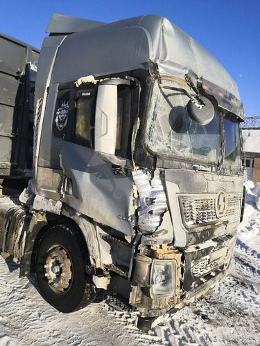 Shacman (Shaanxi) SX 6x4 Седельный тягач