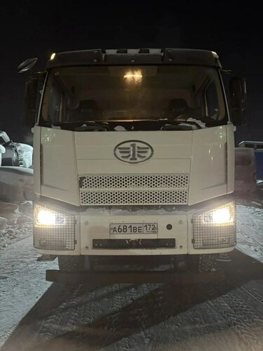 FAW J6 6x4 Самосвал