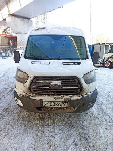Ford TRANSIT Цельнометаллический