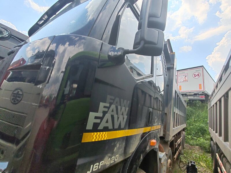 FAW J6 8x4 Самосвал — фото 3