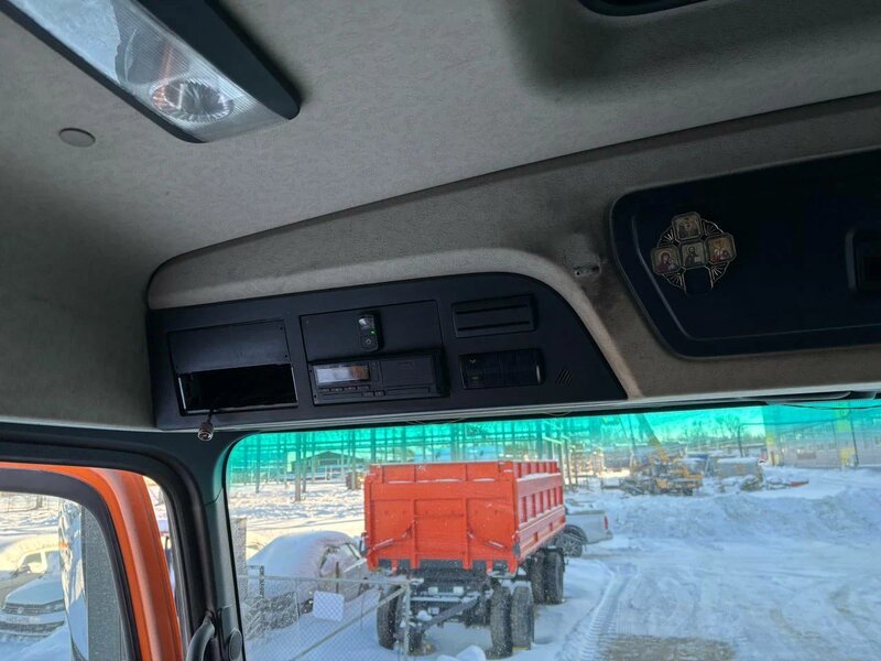 Mercedes-Benz AROCS 6x4 Седельный тягач — фото 8