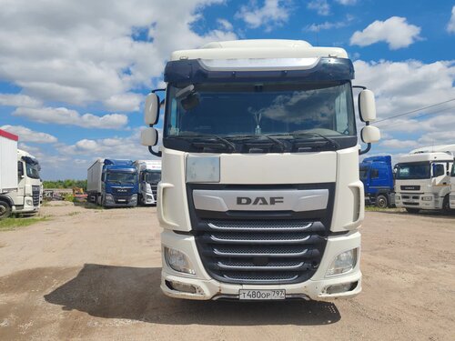 DAF XF 4x2 Седельный тягач
