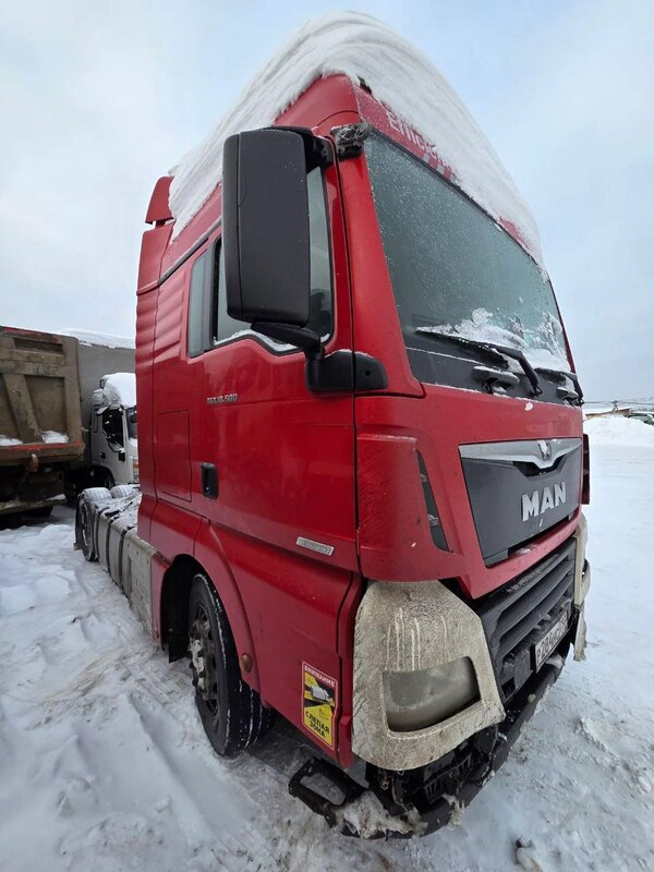 MAN TGX 4x2 Седельный тягач — фото 3