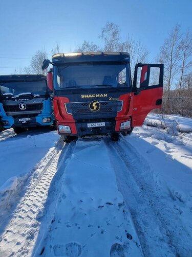 Shacman (Shaanxi) SX 8x4 Самосвал