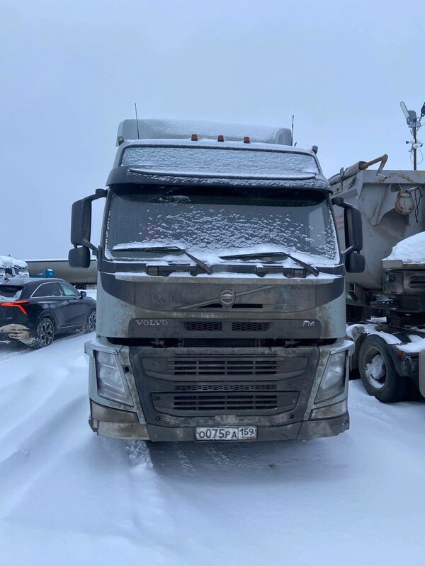 Volvo FM 4x2 Седельный тягач — фото 1