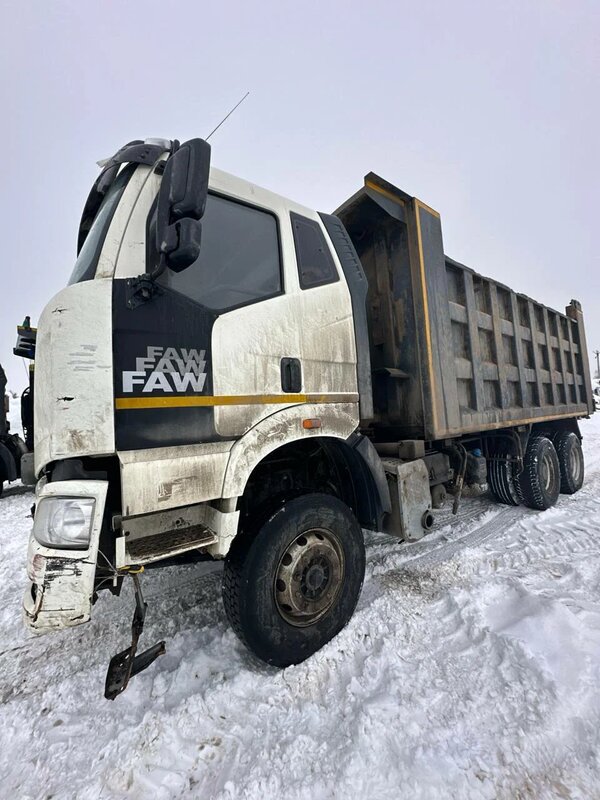 FAW J6 6x4 Самосвал — фото 3