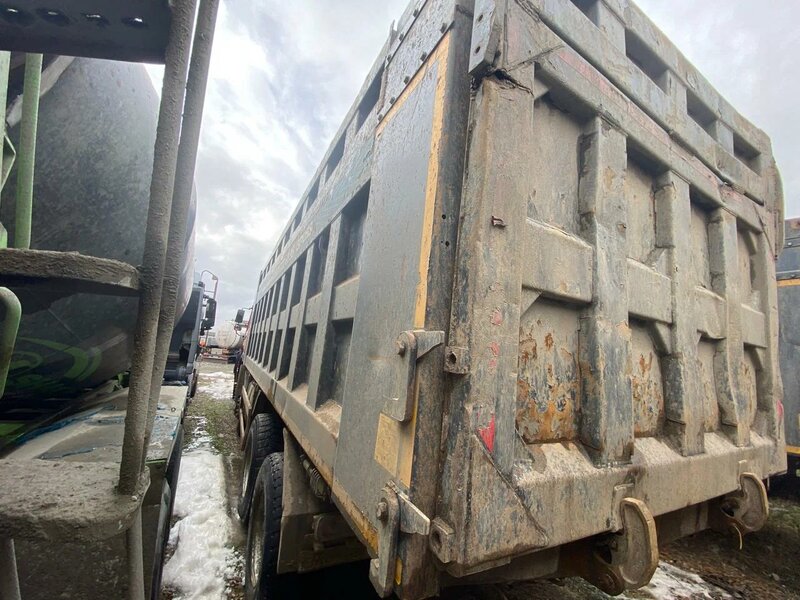 Howo ZZ 8x4 Самосвал — фото 6