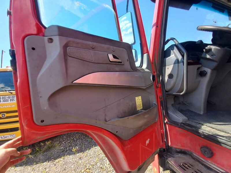 Howo ZZ 8x4 Самосвал — фото 9