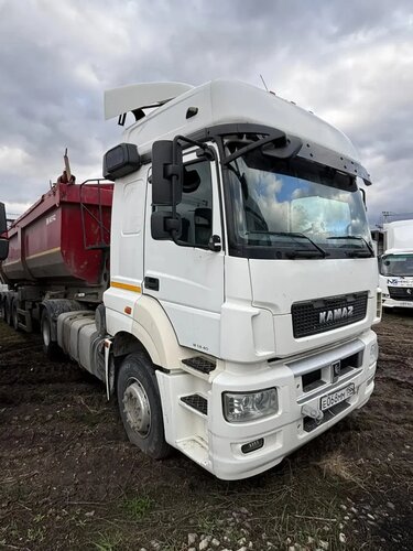 КамАЗ М1840 4x2 Седельный тягач