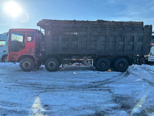 Shacman (Shaanxi) SX 8x4 Самосвал — фото 5