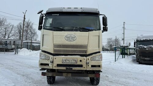 FAW J6 6x6 Самосвал