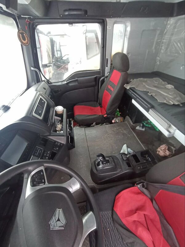 SITRAK C7H 8x4 Самосвал — фото 4