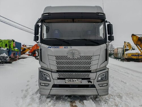 FAW JH6 4x2 Седельный тягач