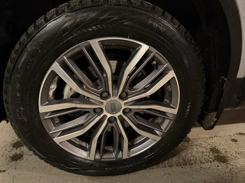 Geely Atlas Pro — фото 6