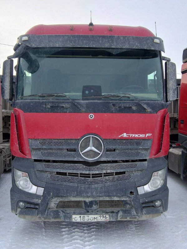 Mercedes-Benz Actros 6x4 Седельный тягач — фото 1