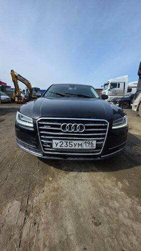 Audi A8L