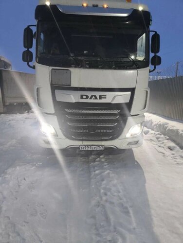 DAF XF 4x2 Седельный тягач