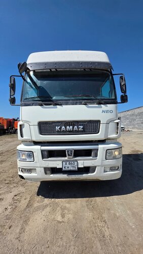 КамАЗ 5490 4x2 Седельный тягач