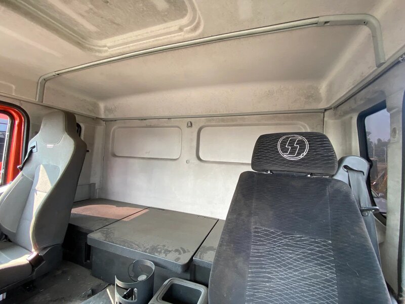 Shacman (Shaanxi) SX 8x4 Самосвал — фото 4