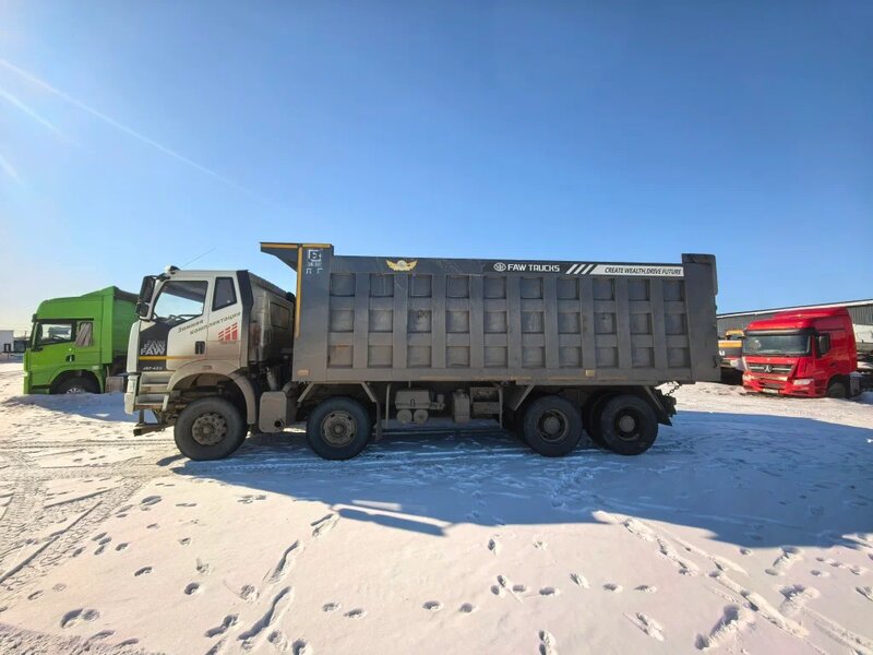 FAW J6 8x4 Самосвал — фото 2
