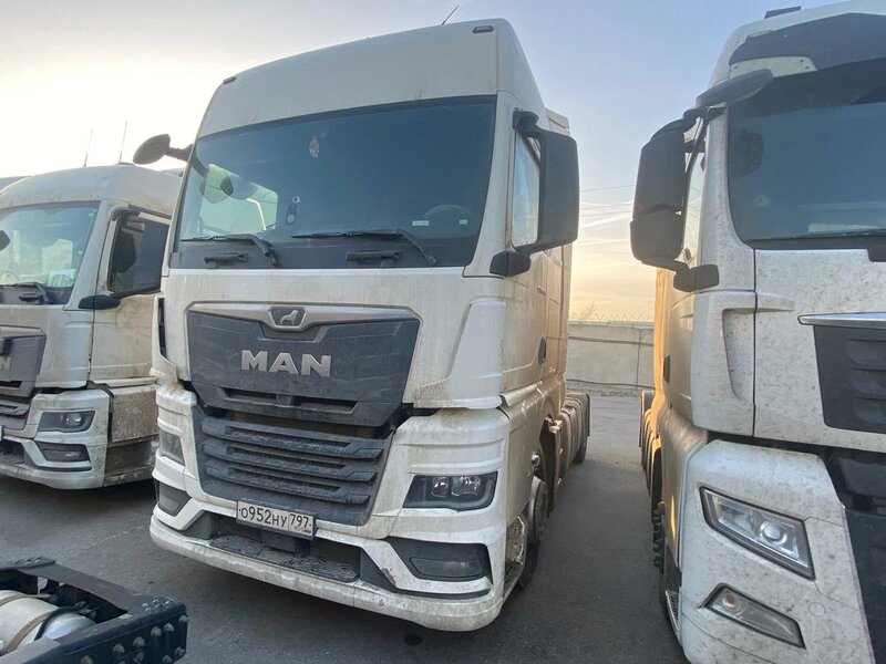MAN TGX 4x2 Седельный тягач — фото 1