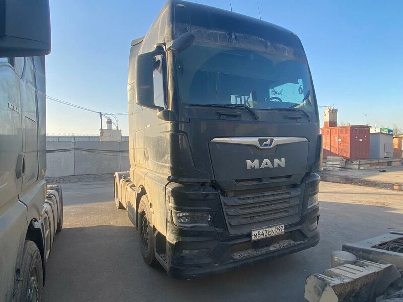 MAN TGX 4x2 Седельный тягач — фото 2