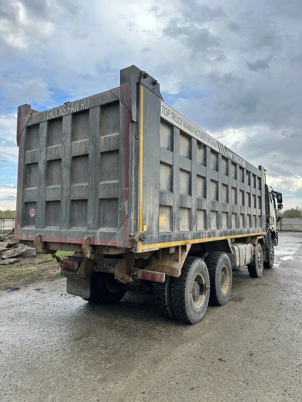 FAW J6 8x4 Самосвал — фото 6