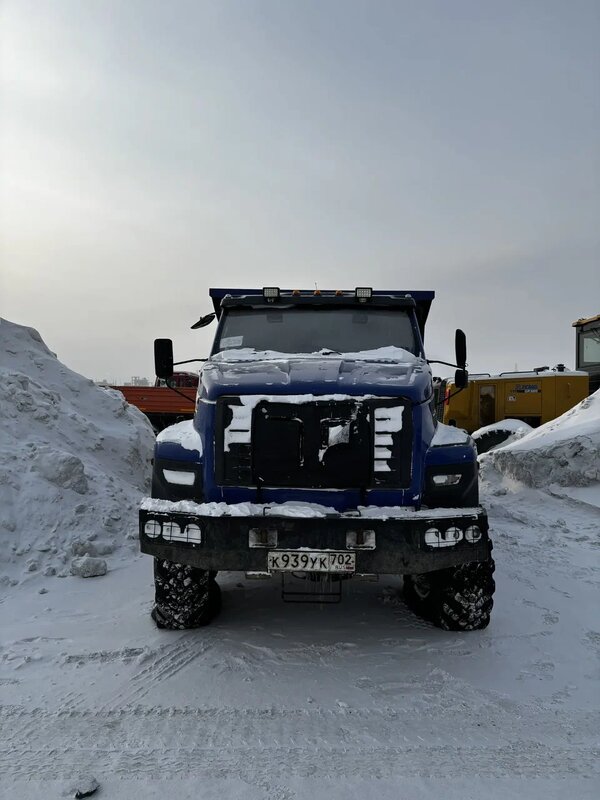 Ural 5557 6x6 Самосвал — фото 1