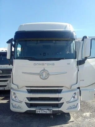 DongFeng DFH 4x2 Седельный тягач — фото 1