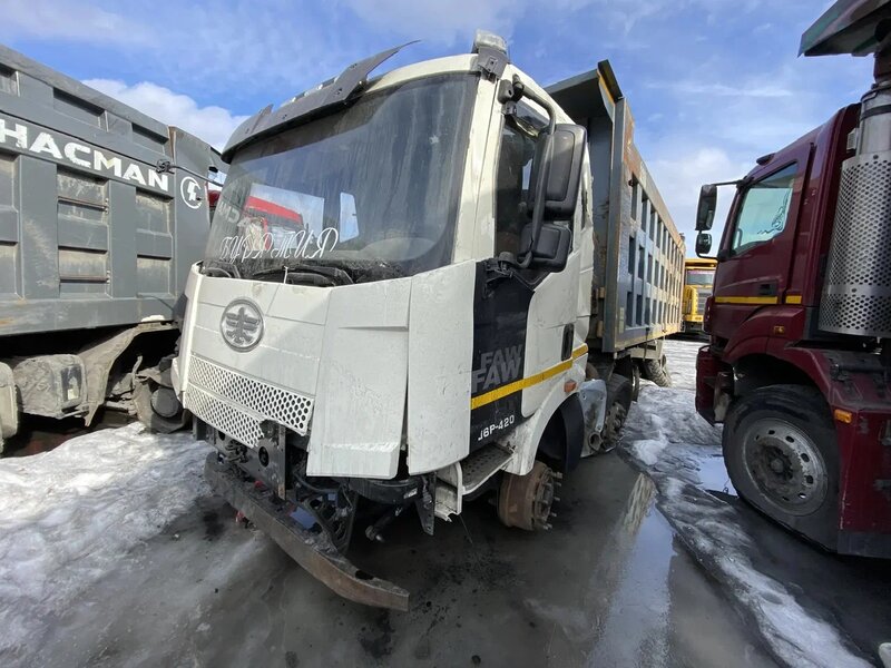 FAW J6 8x4 Самосвал — фото 2