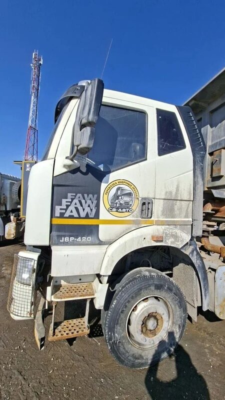 FAW J6 8x4 Самосвал — фото 3