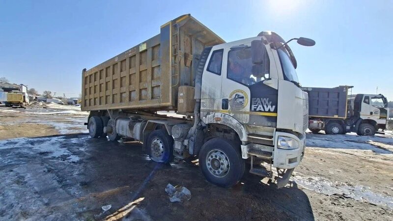FAW J6 8x4 Самосвал — фото 2
