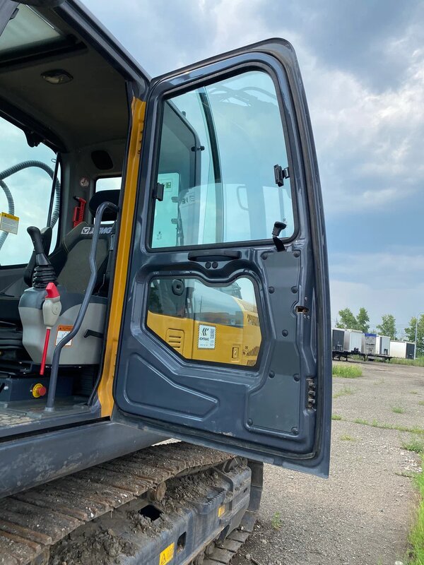 XCMG XE225 Экскаватор — фото 14
