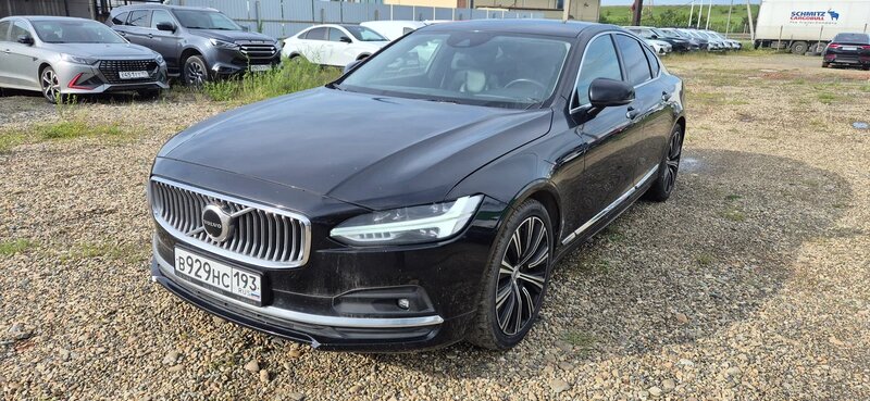 Volvo S90 — фото 3