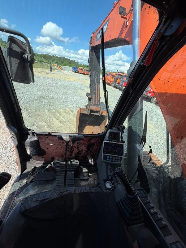 Doosan DX 225 Экскаватор — фото 11