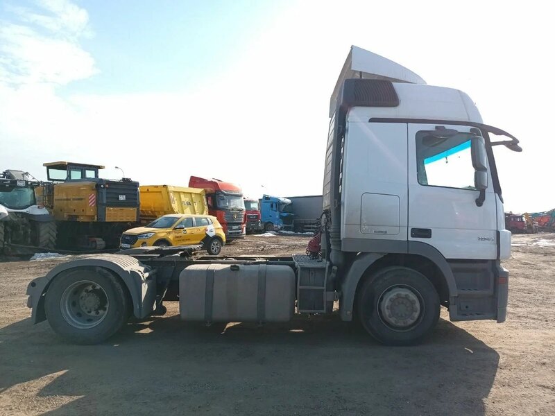 Mercedes-Benz ACTROS 4x2 Седельный тягач — фото 2