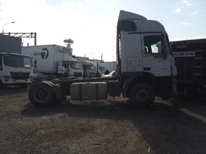 Mercedes-Benz ACTROS 4x2 Седельный тягач — фото 3